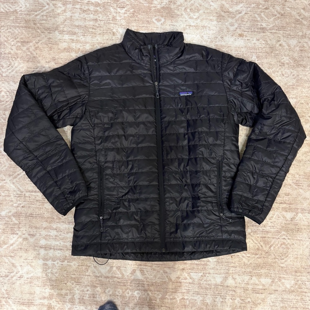 NWT Patagonia Men’s Nano Puff Jacket Black Large
